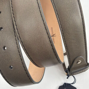 Links and Kings Men's Gray Leather Italian Smooth Belt Size 40